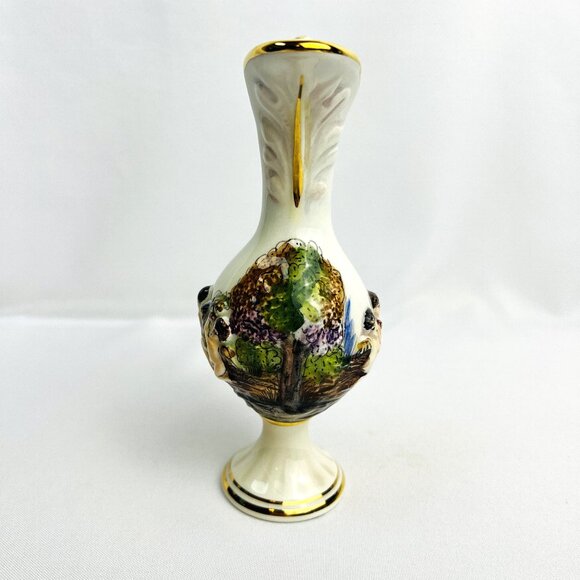Capodimonte Vintage Porcelain Pitcher Cherub Relief Design Gold Trim 7” Italy - Picture 4 of 9